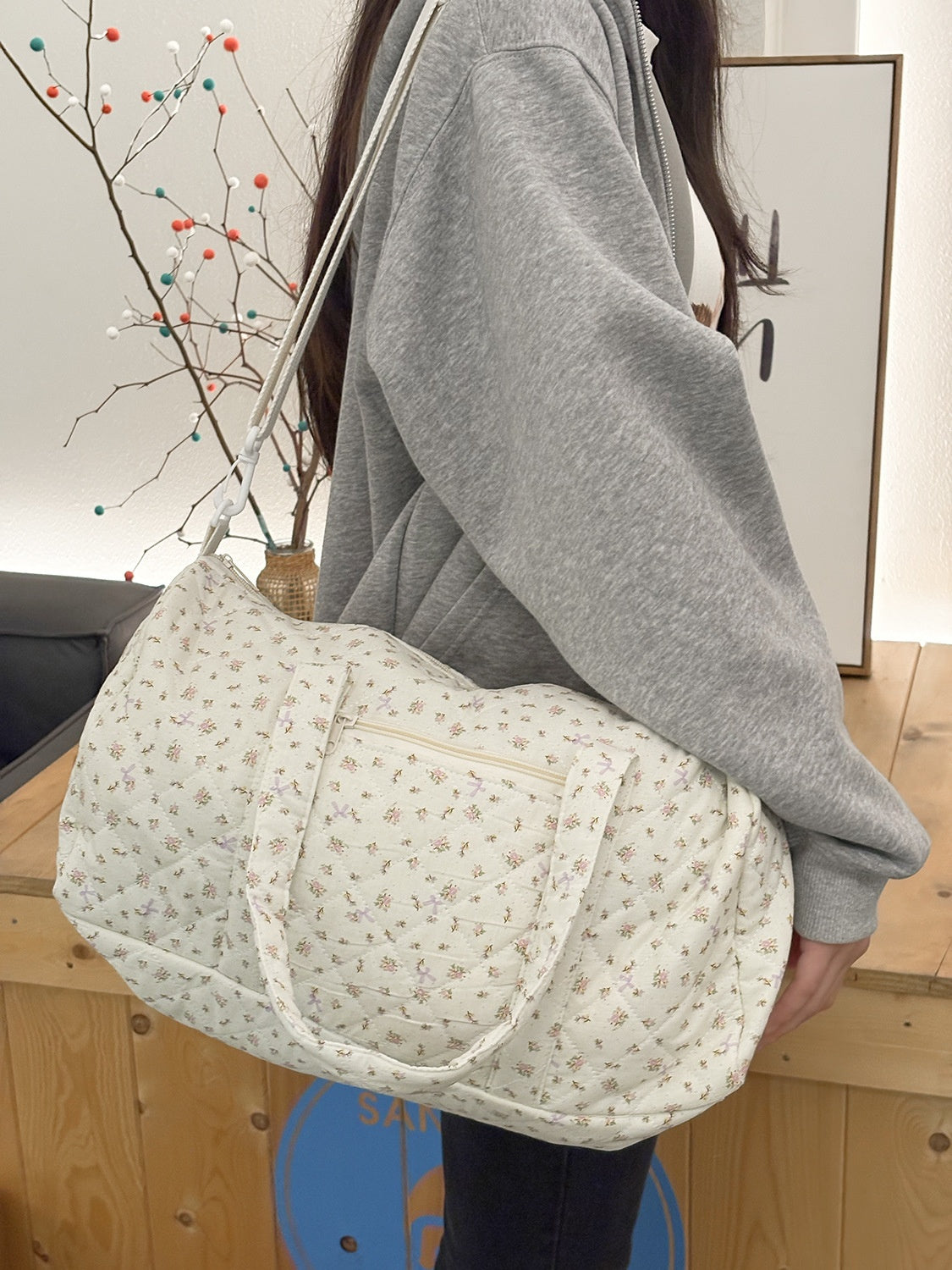 Carry-On, Korean-styled Travel Bag!